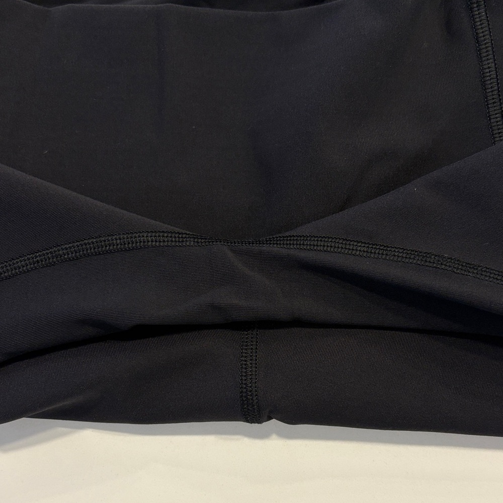 Lululemon All the Right Places Crop II ~ 6 ~ Black ~ 23” - Picture 4 of 11